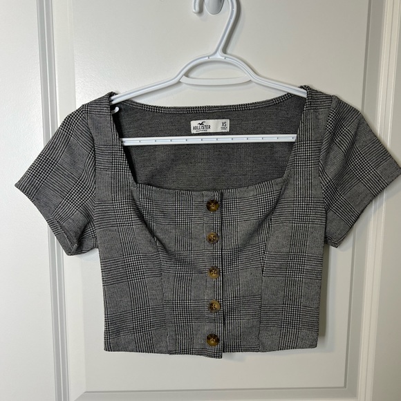 Hollister Plaid Crop Top - Picture 1 of 5